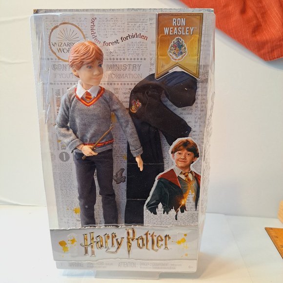HARRY POTTER RON WEASLEY ACTION FIGURE DOLL HOGWARTS WIZARDING WORLD 10.5" - Picture 8 of 12